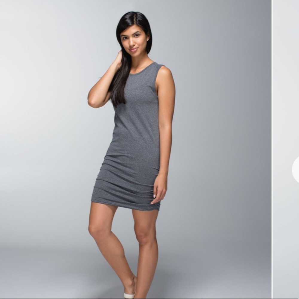 Lululemon in the flow dress size 8